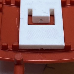 LIGHT HOLDER MOUNTED.jpeg