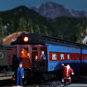Athearn Polar Express cars (My models) (9).jpg