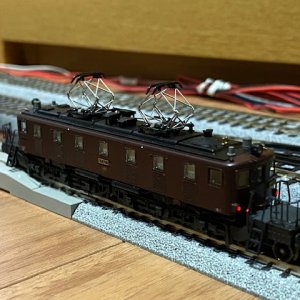 EF56 TAIL LIGHTS ON.jpeg