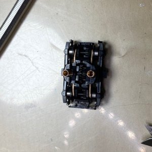 BOGIE NO TRACTION TIRES.jpeg