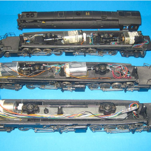 Rivarossi remotor (3).png