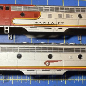 Santa Fe F-7 Set.jpeg