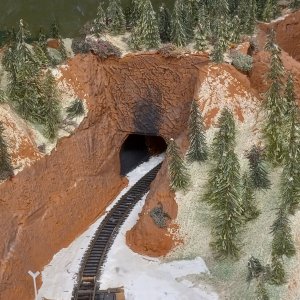 CM tunnel 1.jpg