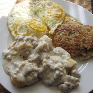 DINER_BISC&GRAVY.jpg