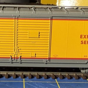 UP Express Box with Allied Full Cushion Trucks.jpeg