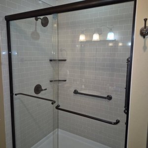 bathroom1.jpg