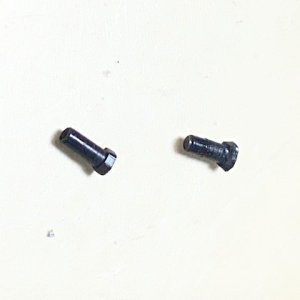 PLASTIC PINS.jpeg