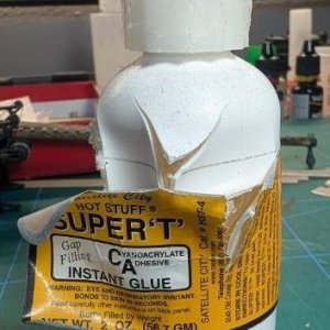 gluea.jpg