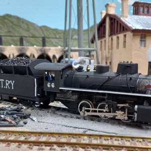Bachmann Midland Terminal 66 (My model) (1).jpg