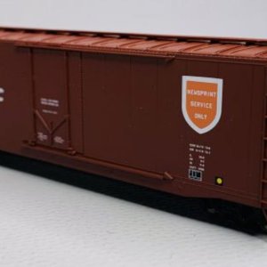 RIVAROSSI HR6636A CP BOX CAR (1).JPG