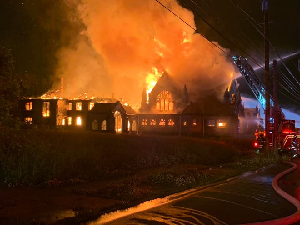 3rd Presbyterian Church - 9th & Potter - 0200, 05_28_2020 - 5 Alarms - 15.jpg