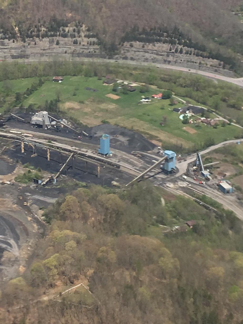 East Kentucky Coal Mine 4-10-2019.jpg
