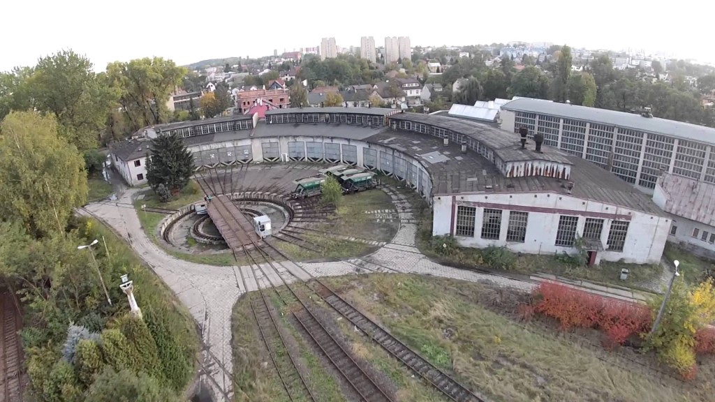 krakow-abandoned-railway-track-1024x576.jpg