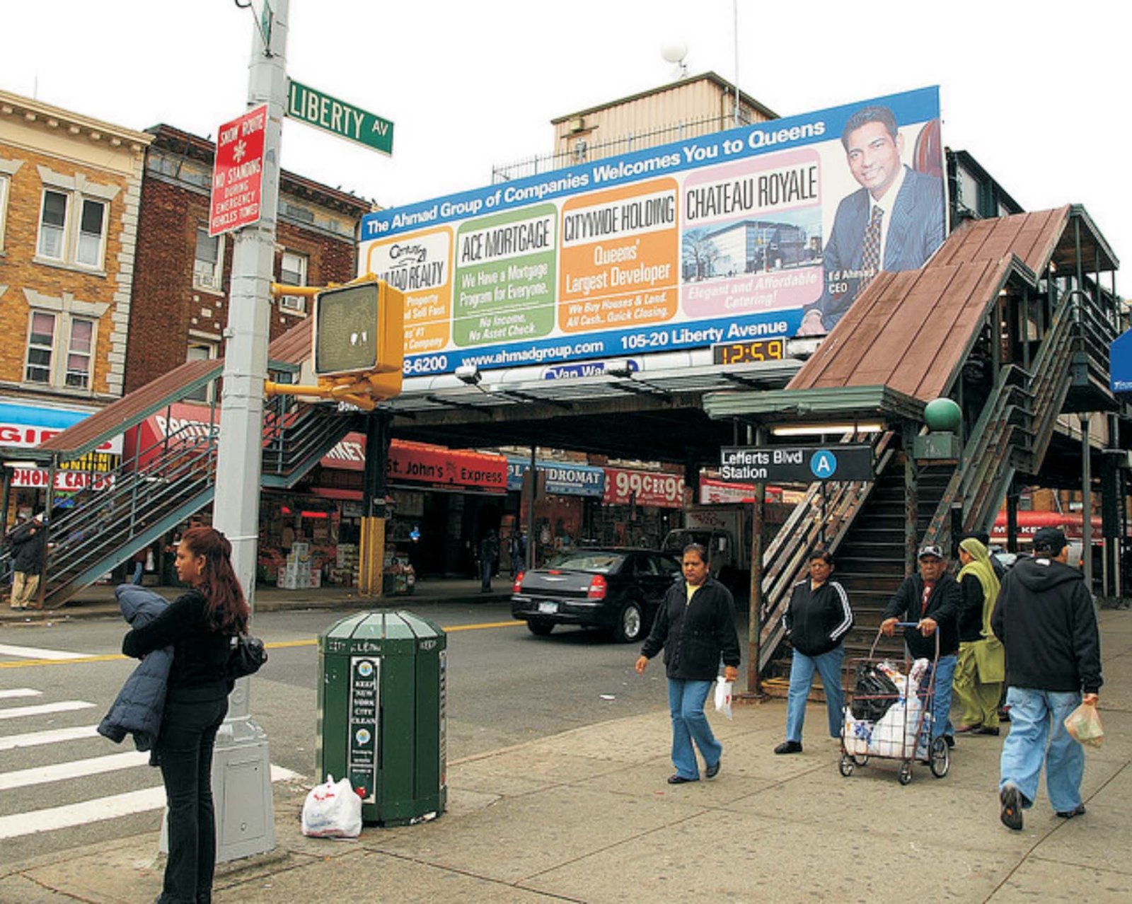 Lefferts-Boulevard-Subway-Station-Terminal-Queens-New-York-City.jpg