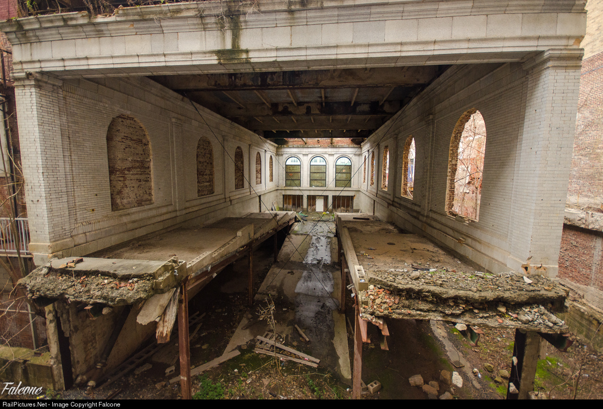 Remains of Broad Street Newark - Railpictures Photo.jpg
