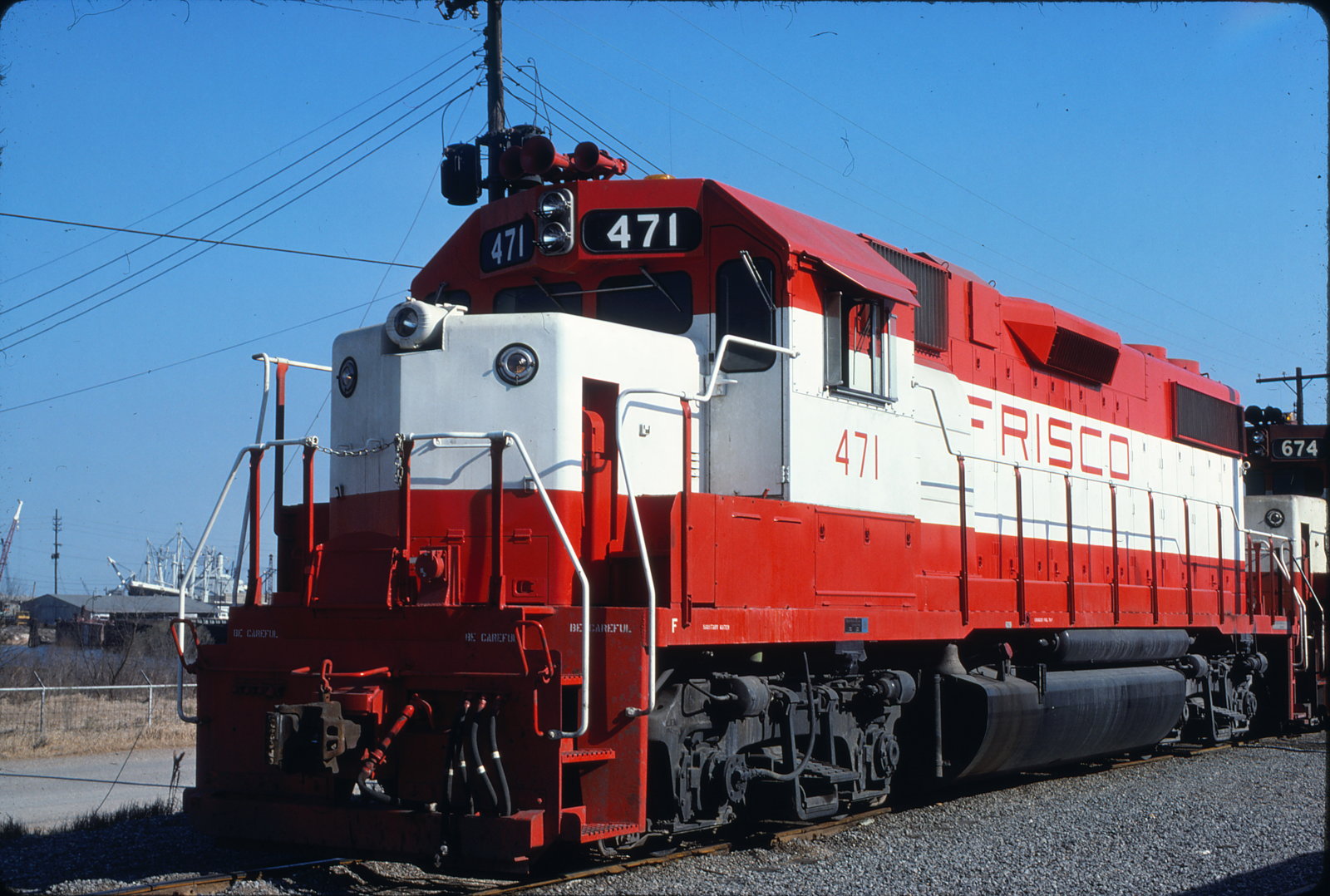 SLSF GP38-2-471-at-Mobile-Alabama-on-February-15-1977-G.E.-Lloyd.jpg