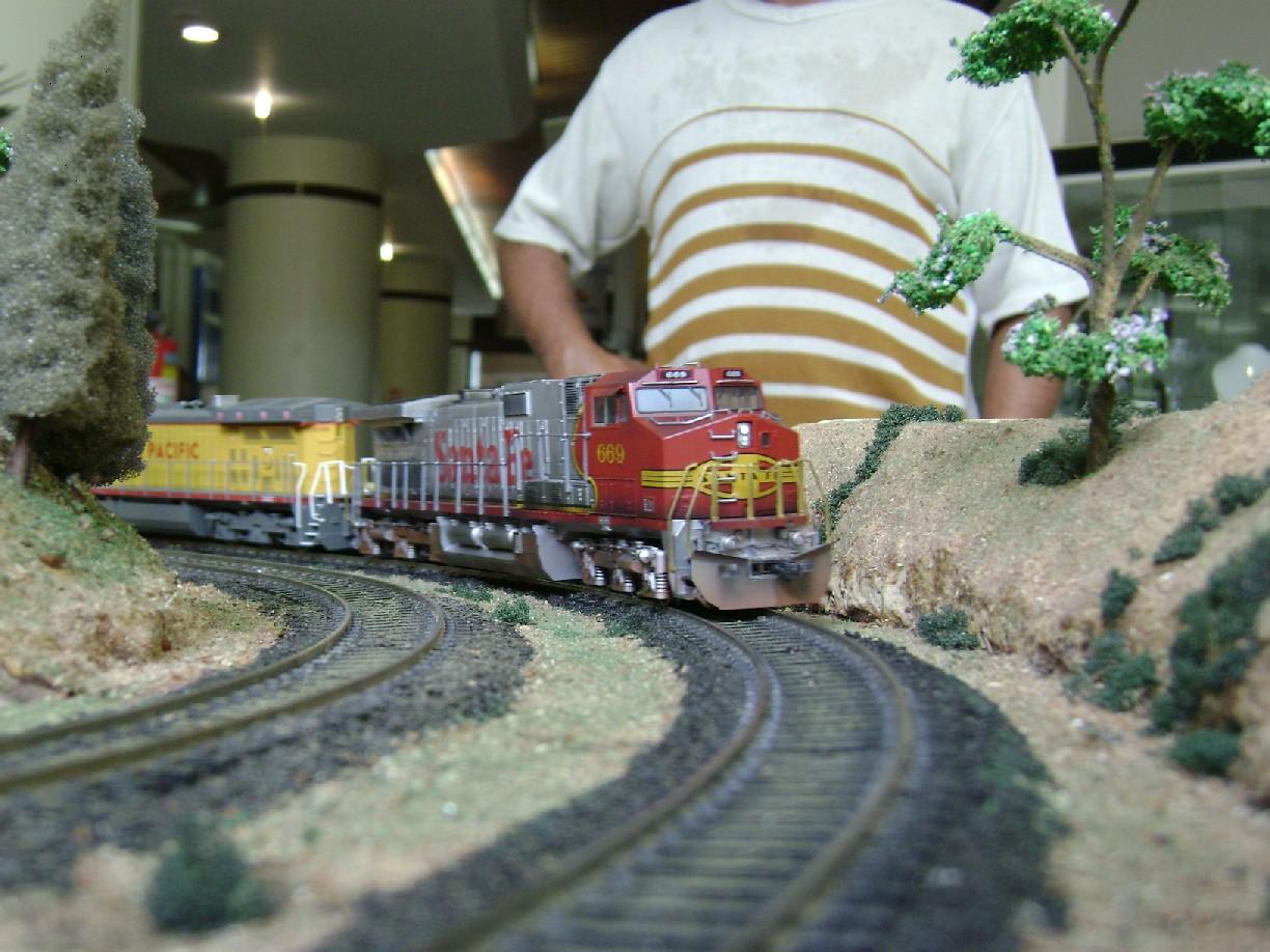 669 -Model Railroad Brazil