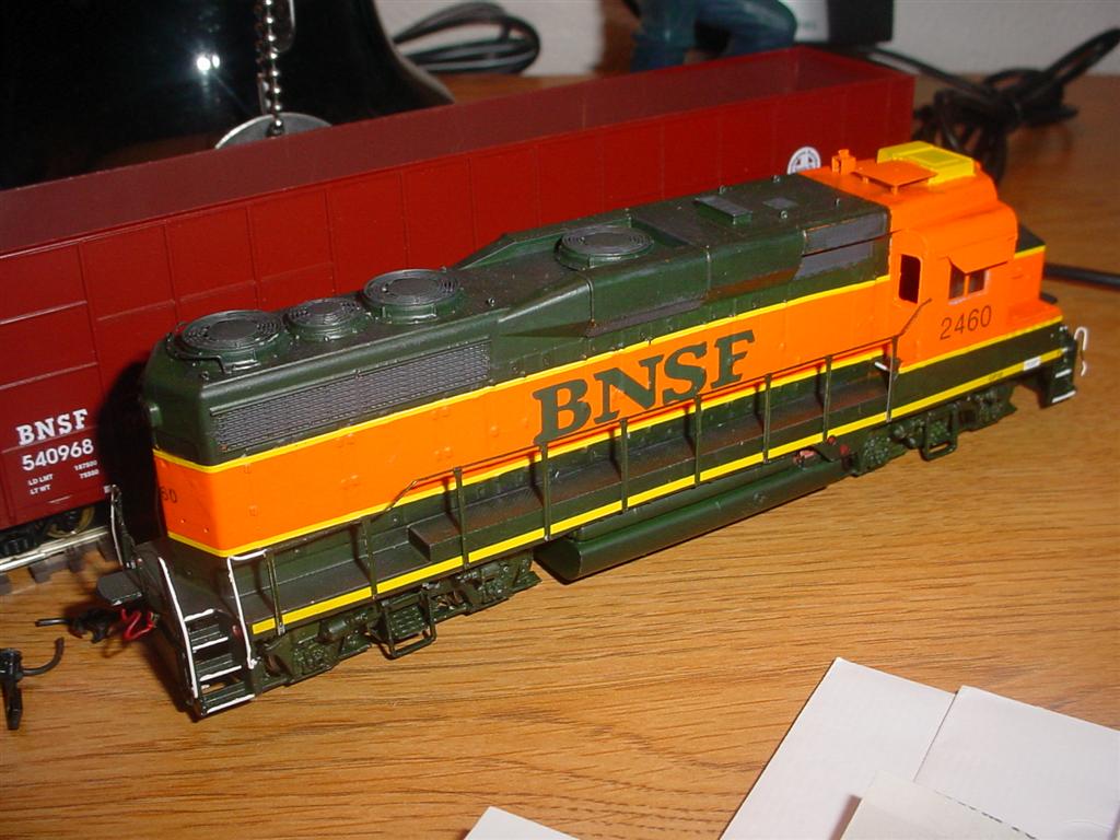 BNSF 2460
