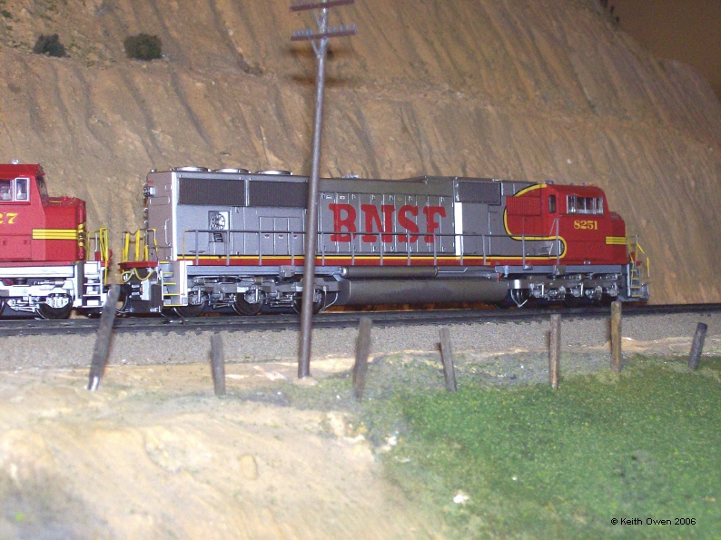 BNSF 8251