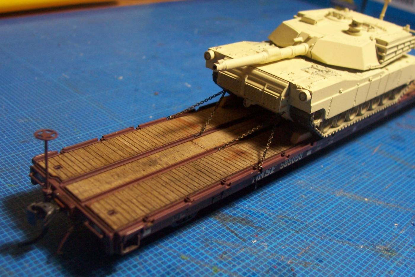 M1-Abrams On Flat Car