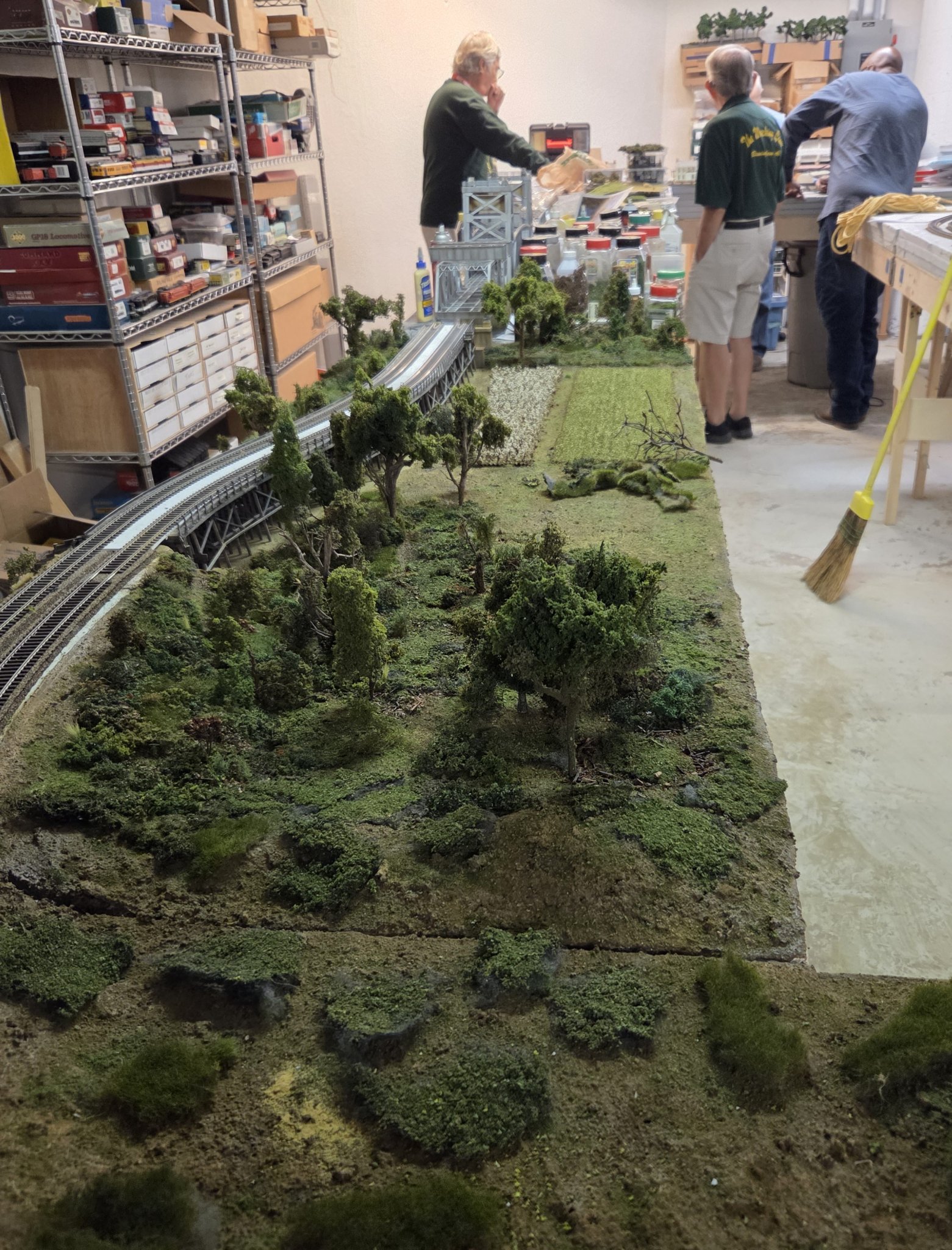 24 more scenery.jpg