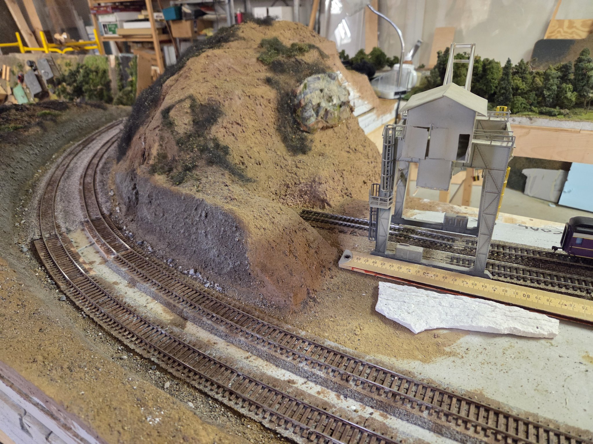 46 leading to coal loader.jpg