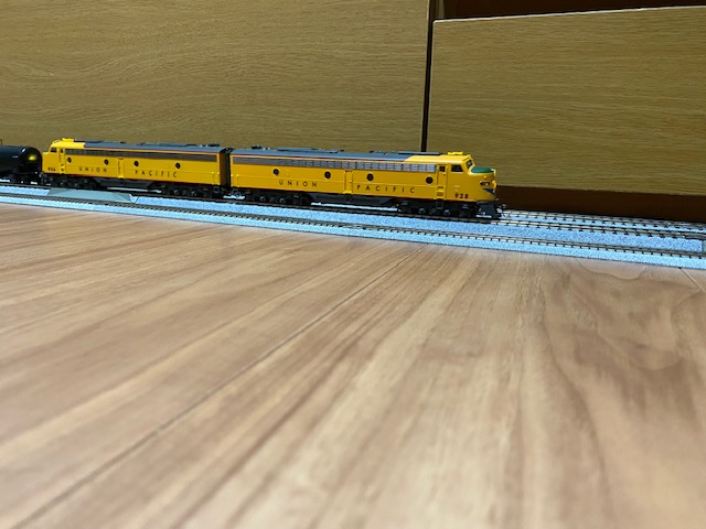 926 928 RUNNING.jpg