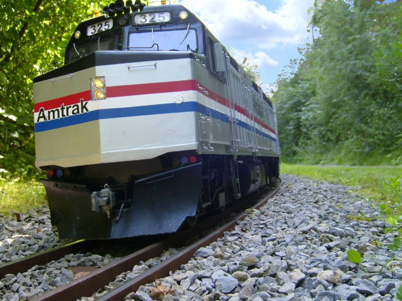Amtrak F40PH Ph III