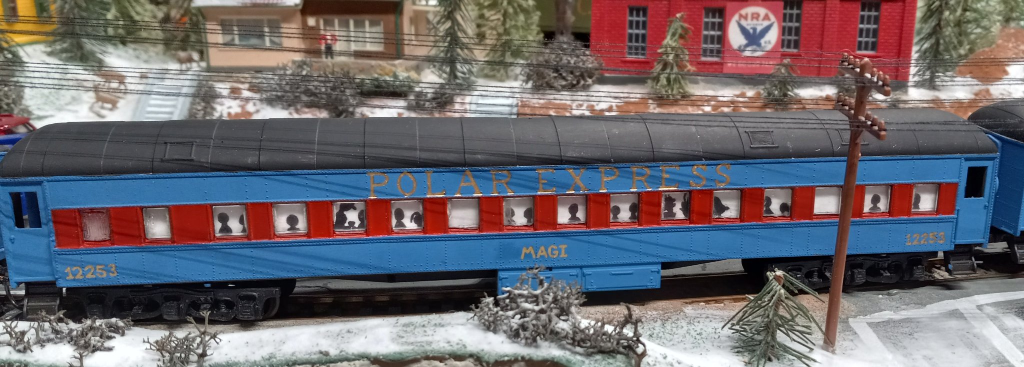 Athearn Polar Express cars (My models) (4).jpg