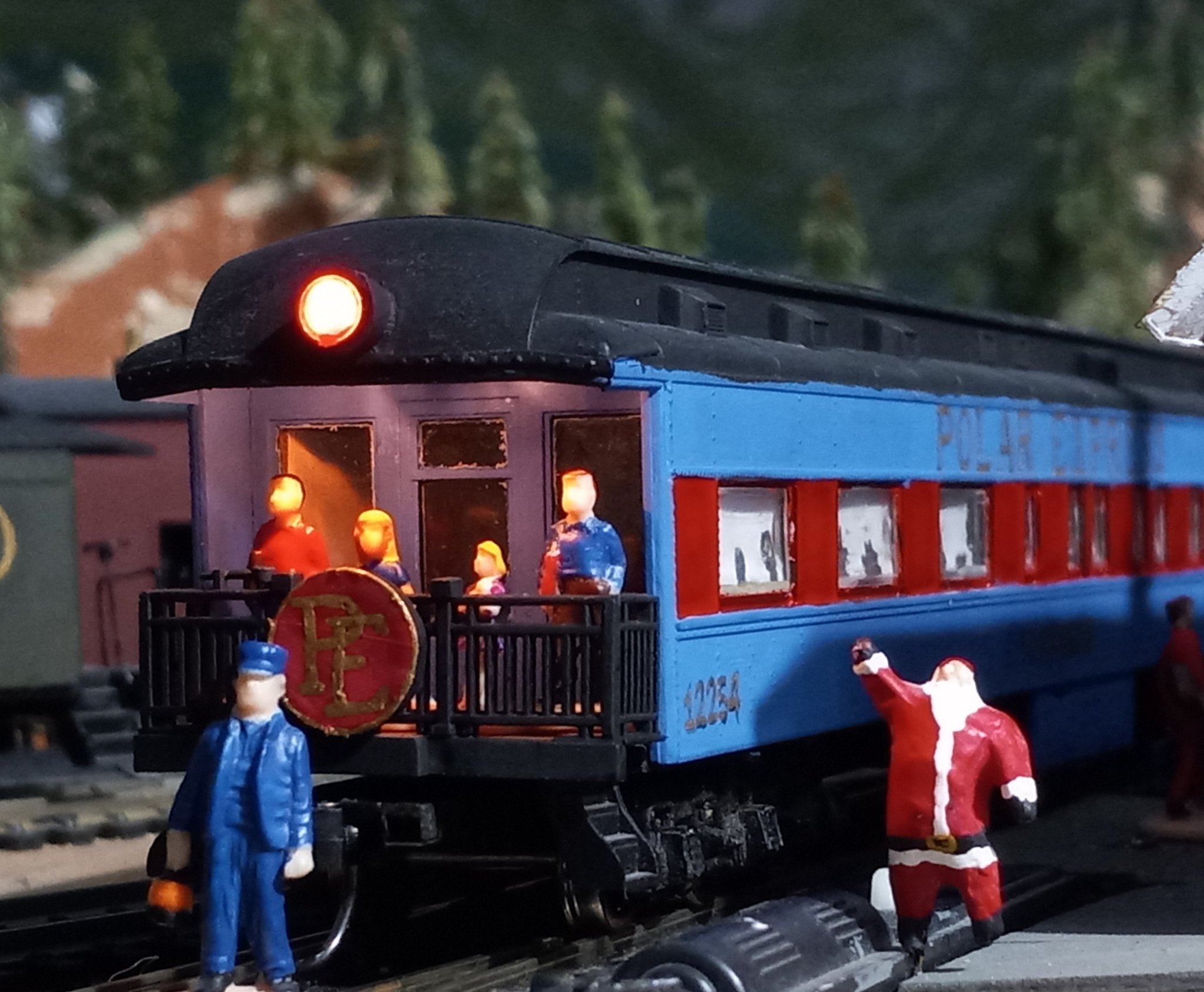 Athearn Polar Express cars (My models) (8).jpg