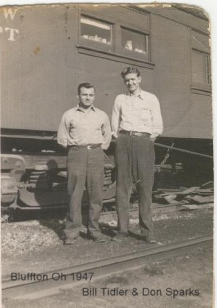 BLUFFTON OHIO 1947 TIDLER & SPARKS.jpg