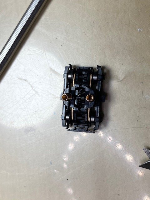 BOGIE NO TRACTION TIRES.jpeg