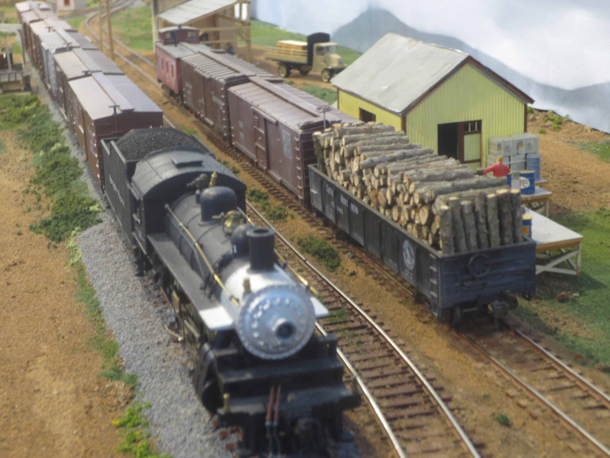 boxcars at sawmill.JPG