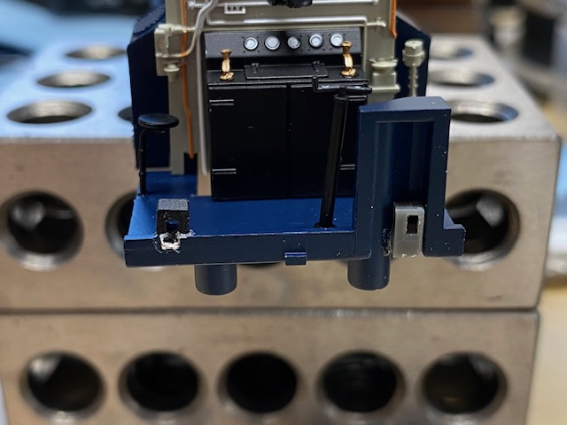 CAB LIGHT MOUNTS.jpeg