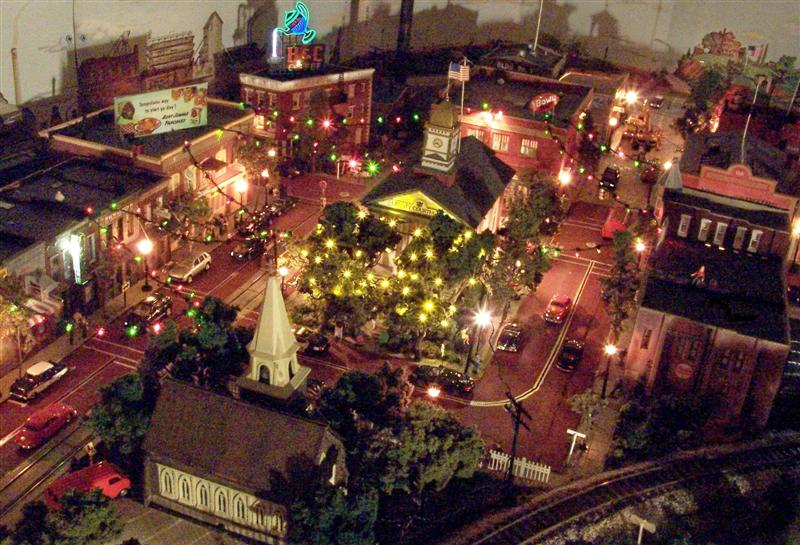 Christmas in Downtown Hillside