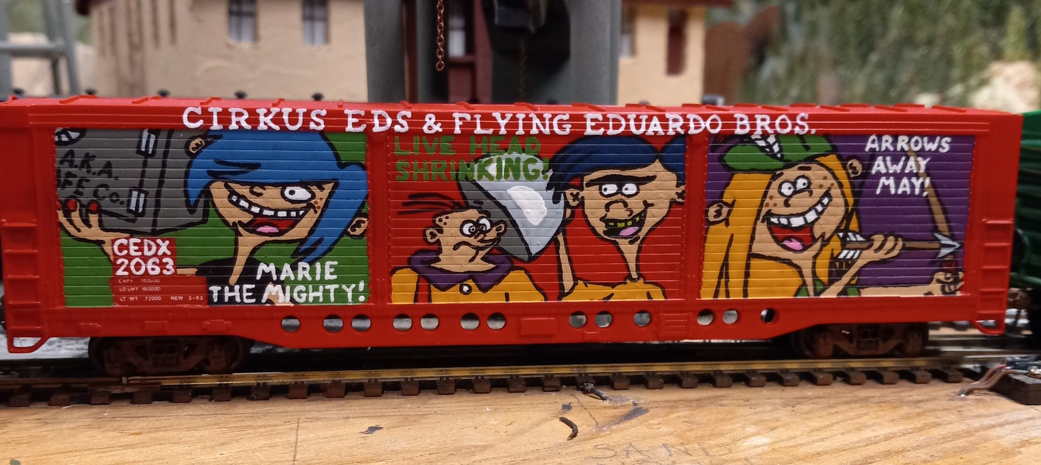 Cirkus Eds and Flying Eduardo Bros. cars (My models) (17).jpg