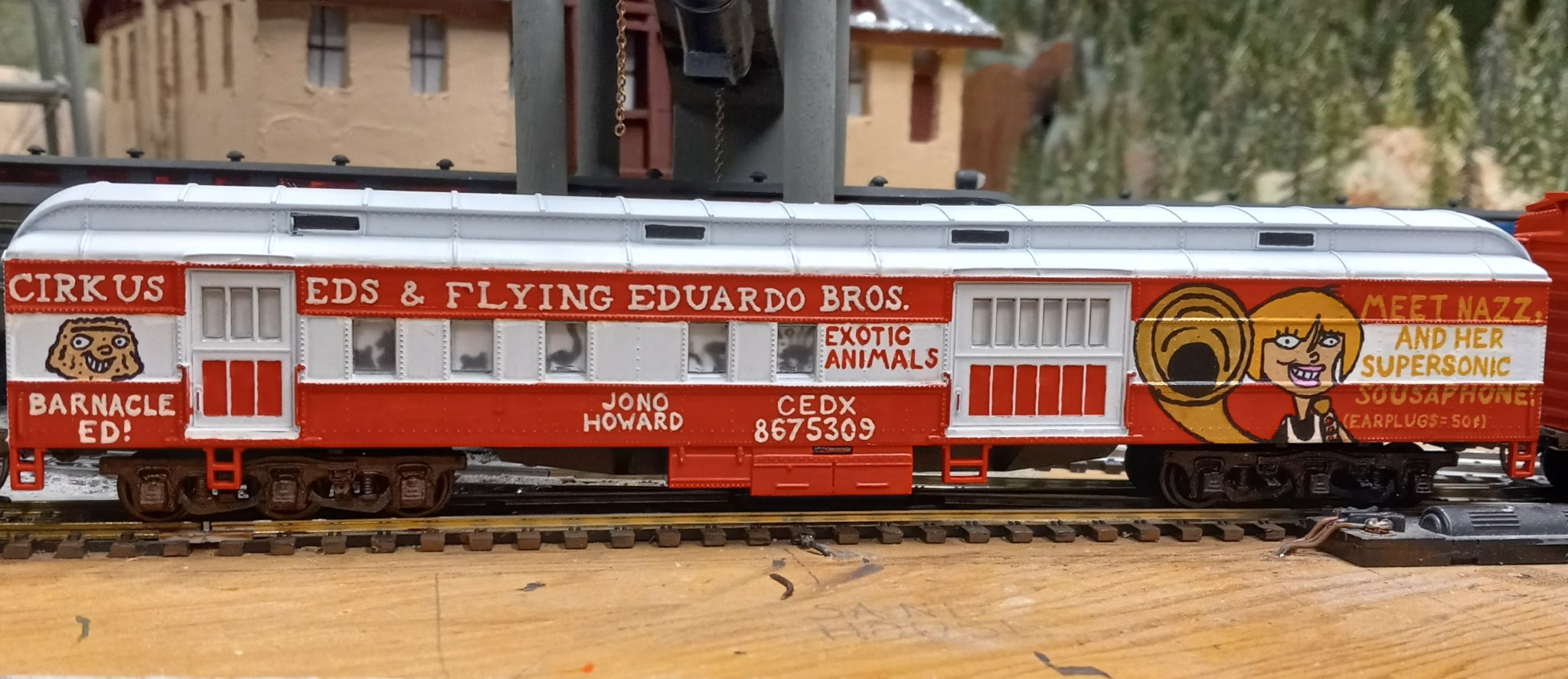Cirkus Eds and Flying Eduardo Bros. cars (My models) (21).jpg