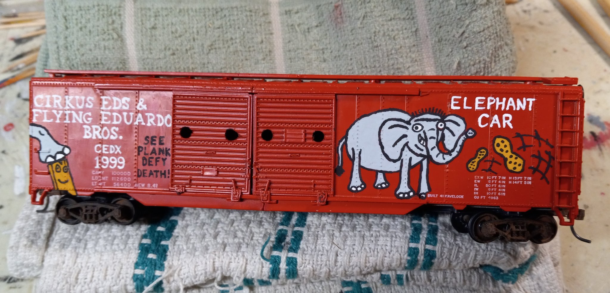Cirkus Eds and Flying Eduardo Bros. cars (My models) (3).jpg