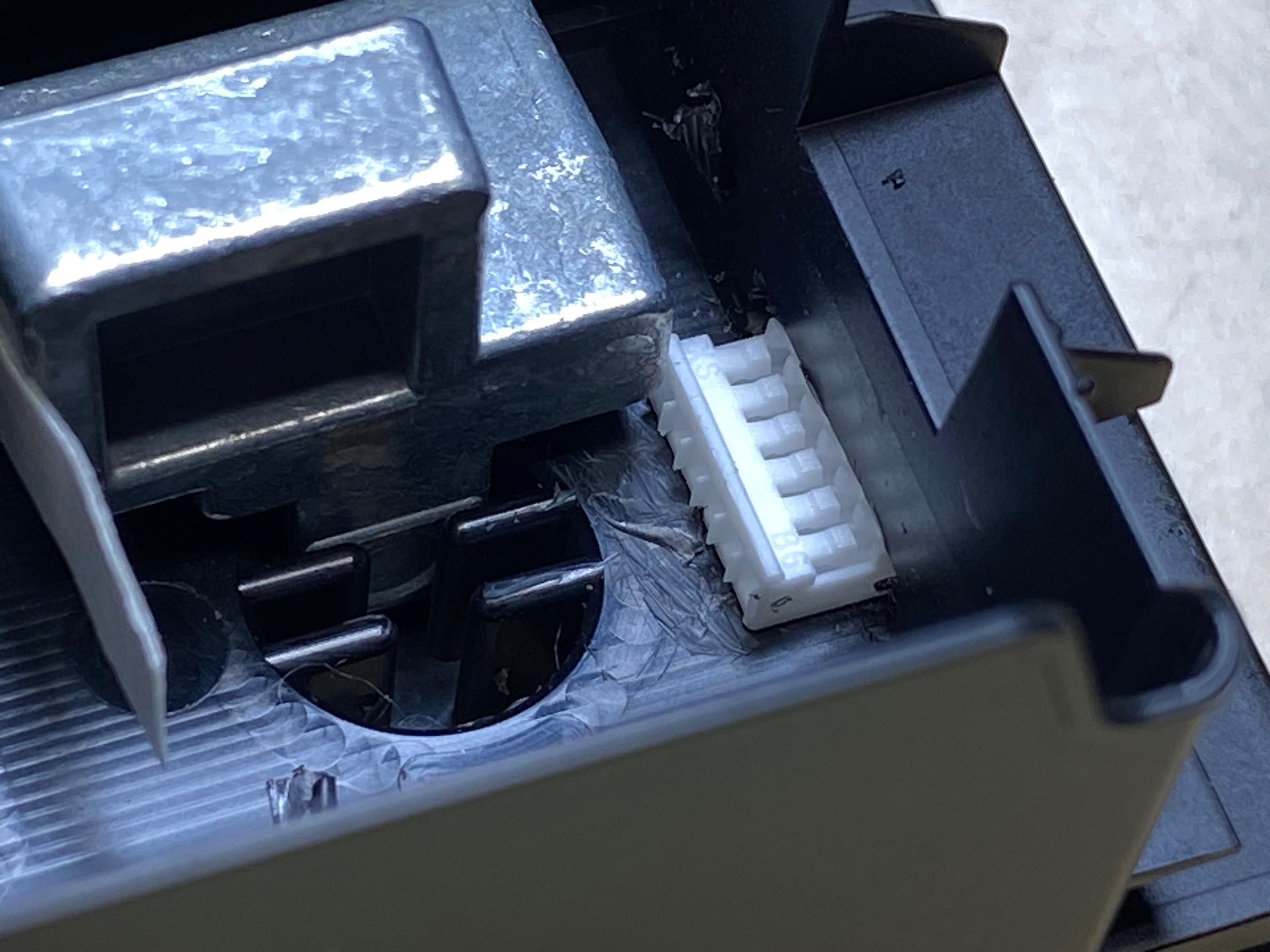 CONNECTOR WIRE SPACE.jpeg