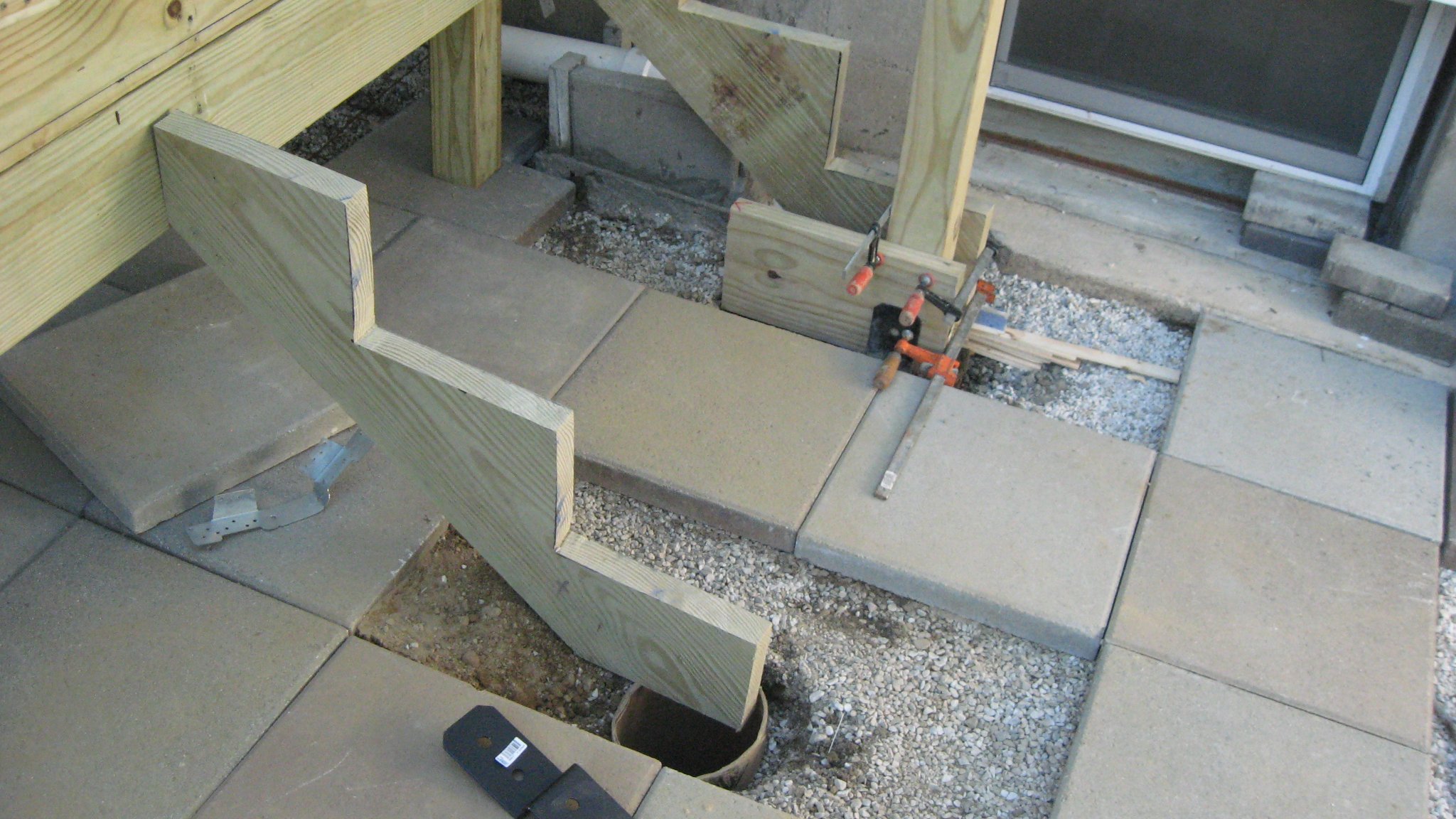 Deck_Stairs_25.JPG
