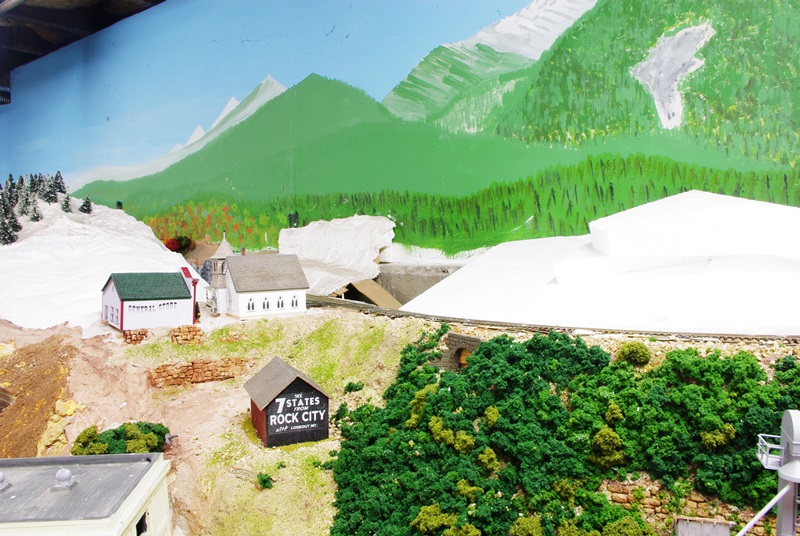 East_Zenith_Station_Area_14