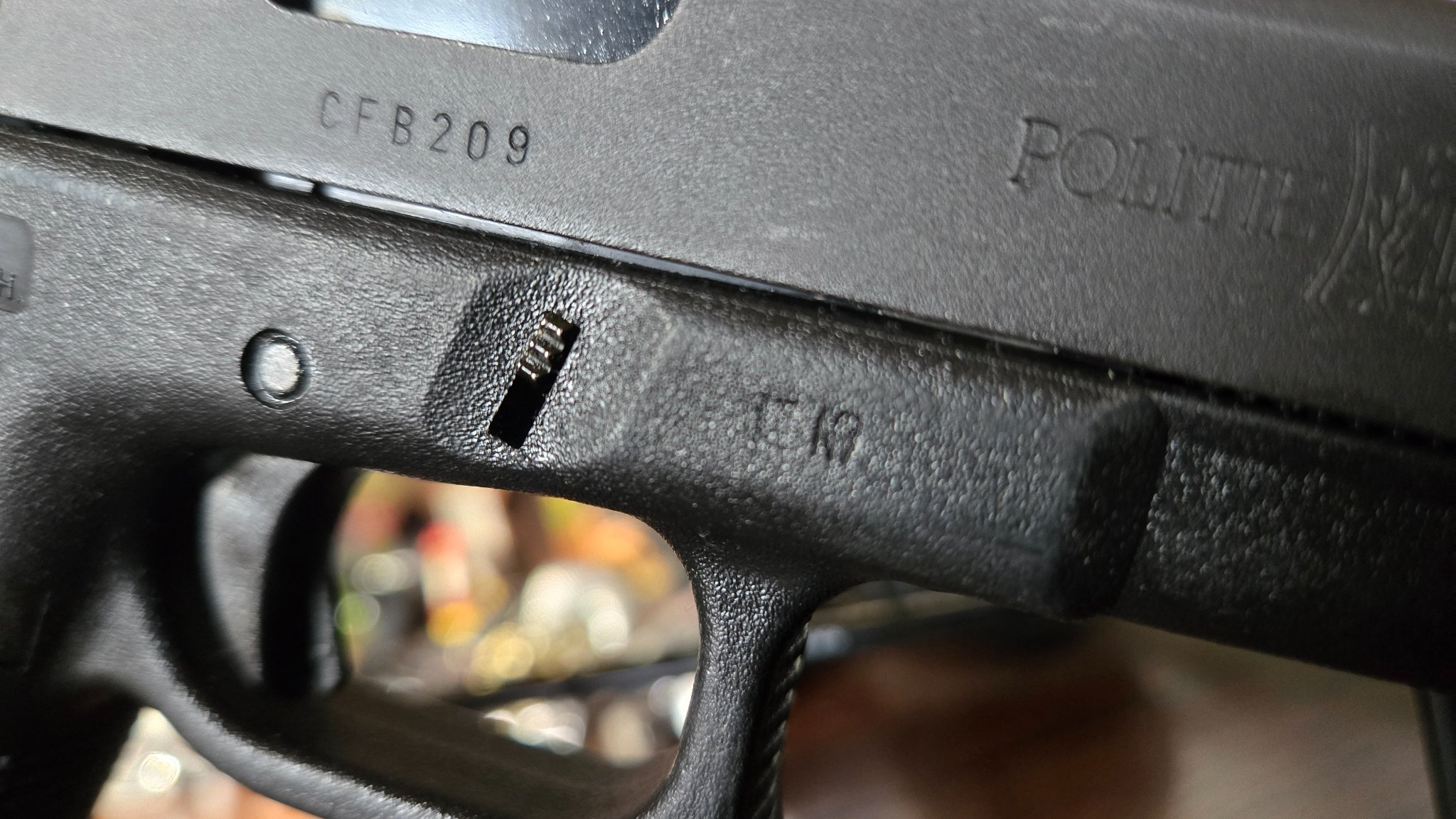Glock001.jpg