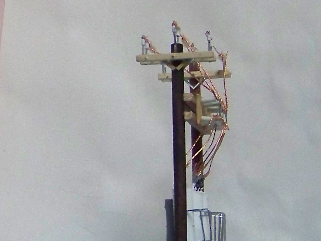 Ho Scale Hand Crafted 2x Armed Voltage Regulator Bank
