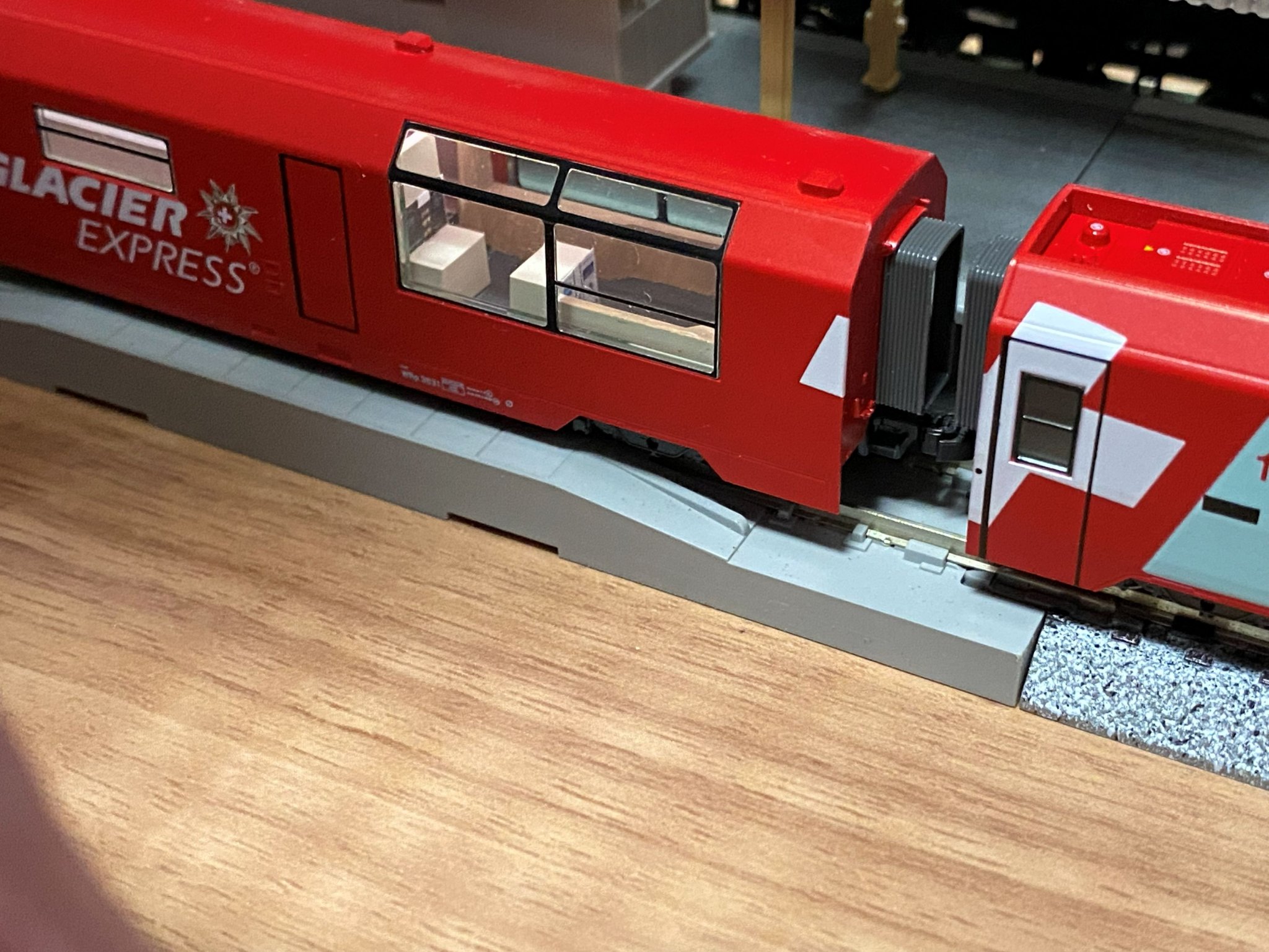 KITCHEN CAR BAR.jpg