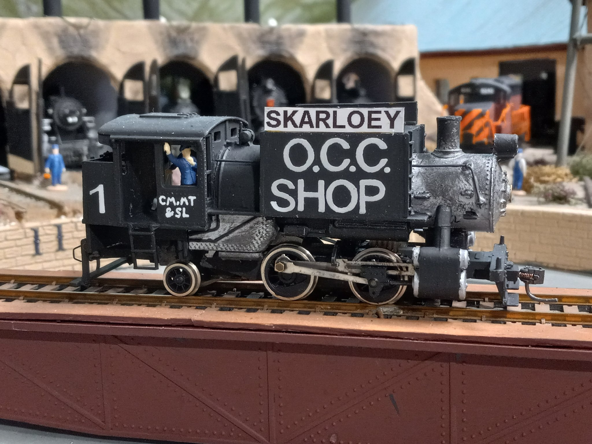 Mantua CM, MT & SL OCC Shop 1 Skarloey (My model) (11).jpg