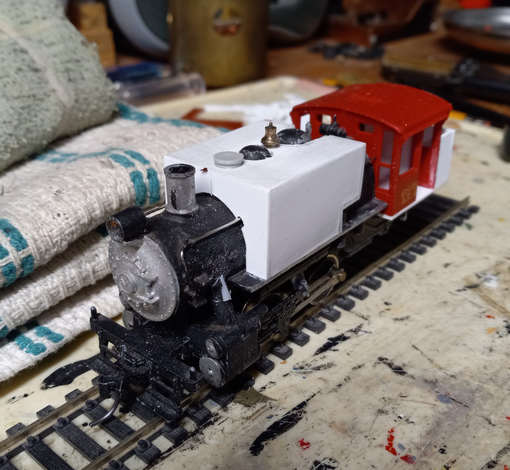 Mantua CM, MT & SL OCC Shop 1 Skarloey (My model) (2).jpg
