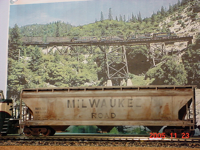 MILW Covered Hopper