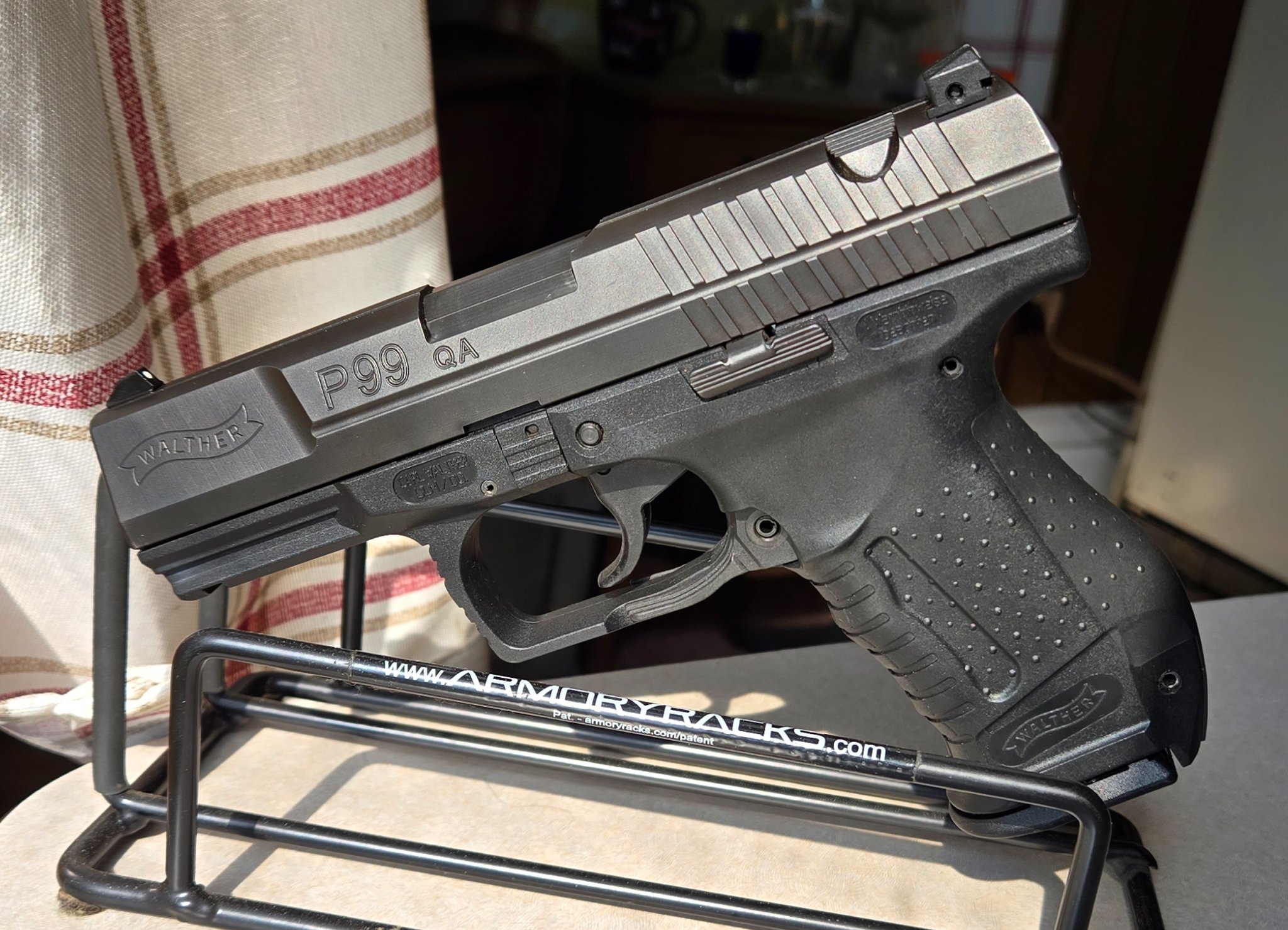 P99QA002.jpg