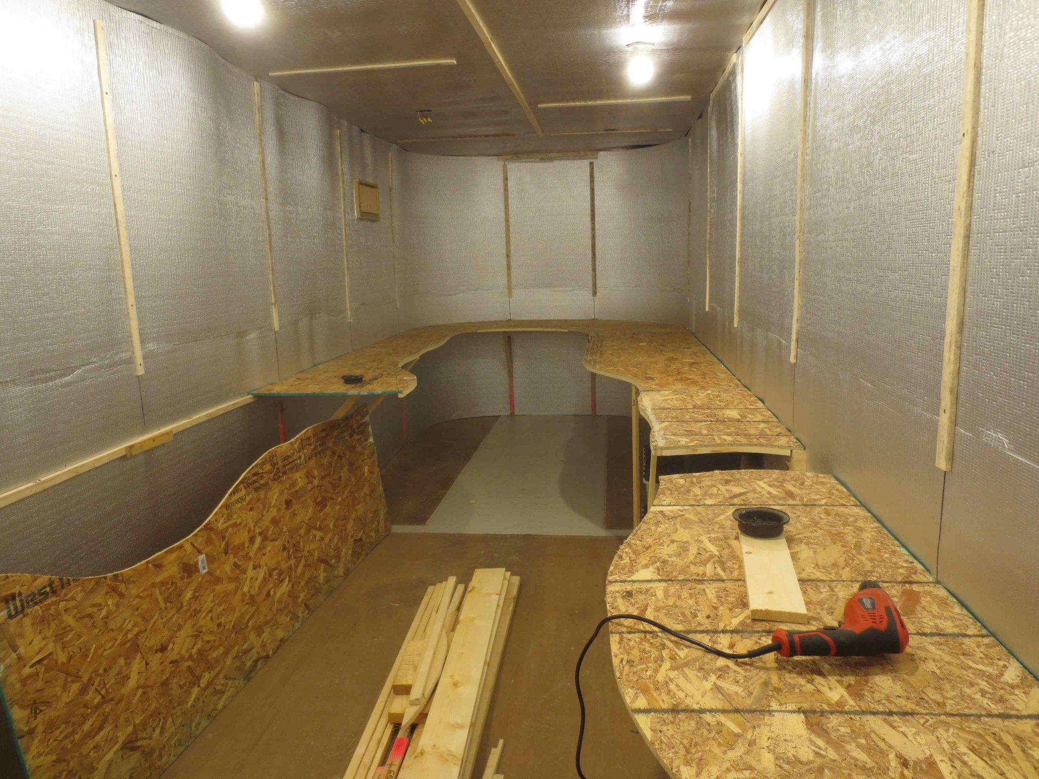 progress on benchwork.JPG