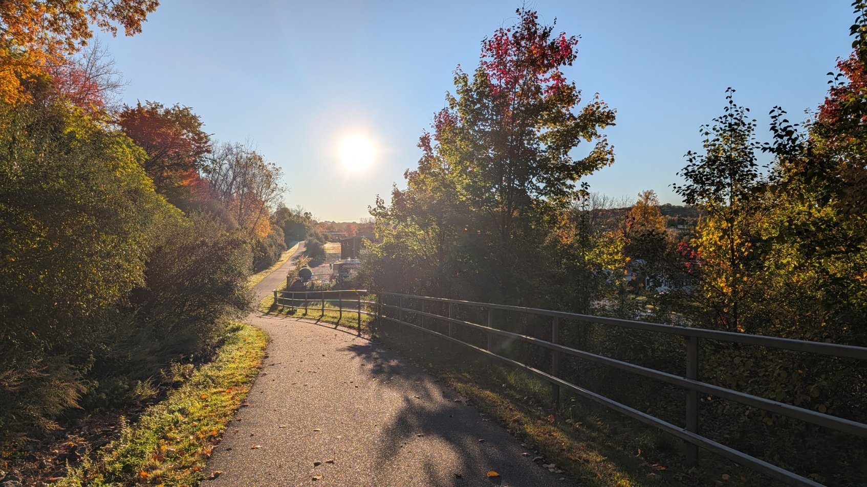 RaIL_trail_Sun.jpg
